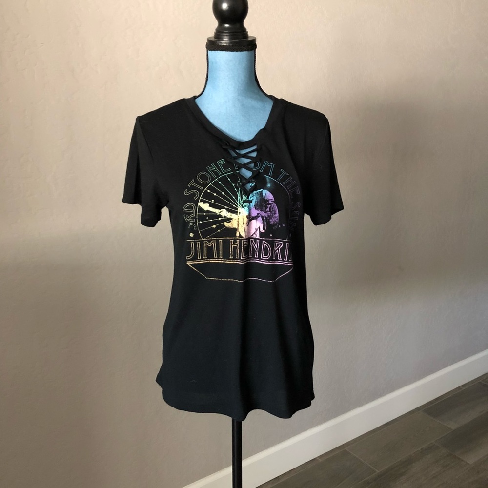 Tee shirt
